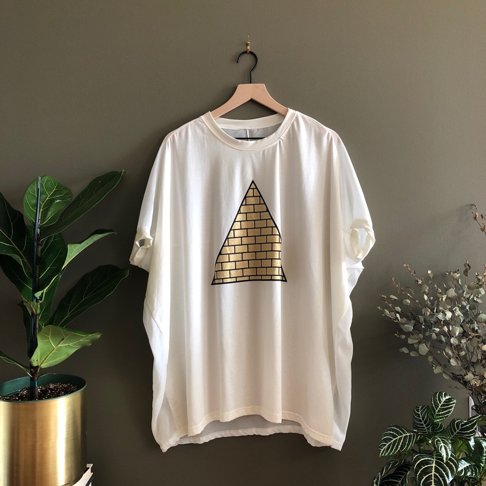 Oversized Gold Pyramid White Tee